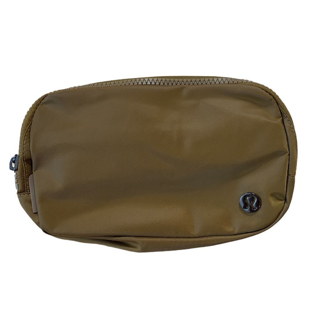 New Burnt Caramel Lululemon Everywhere Belt Bag